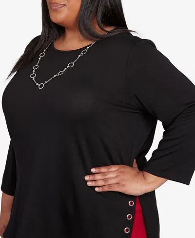 Alfred Dunner Plus Size Classic Melange Side Button Top In Black