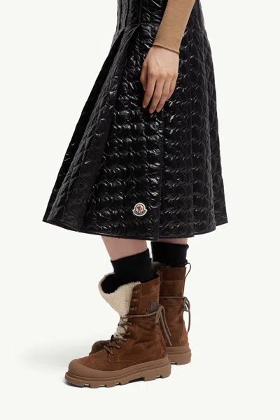 Moncler Black Padded Midi Skirt In Black