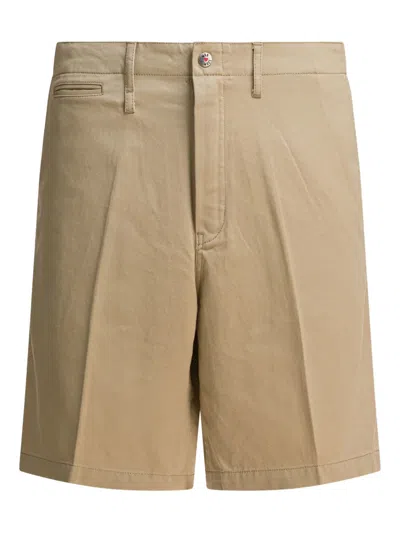 纽扣开合卡其短裤