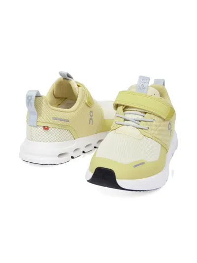 On Girls Cloud Play Trainers In Yellow
