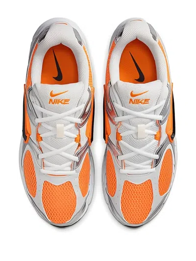 Nike V5 Rnr Sneakers In Multi