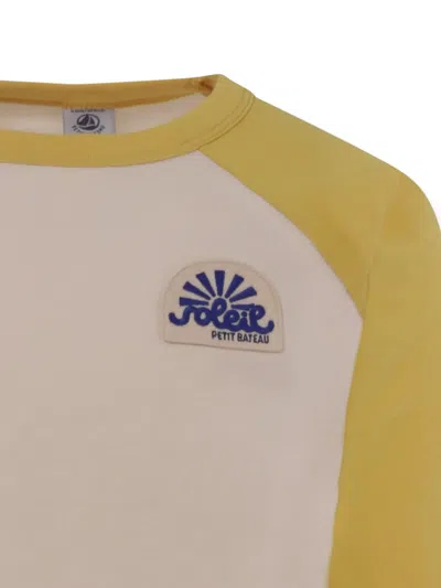 LOGO插肩式衣袖卫衣