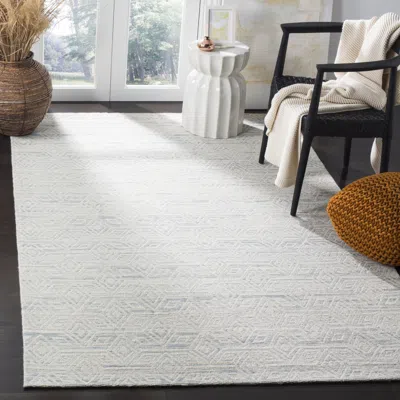 Safavieh Marbella Hand Made Area Rug, Light Blue / Ivory Contemporary Style Non-shedding In White