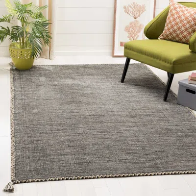 Safavieh Montauk Hand Made Area Rug, Beige / Black Solid / Tonal Style Non-shedding In Gray