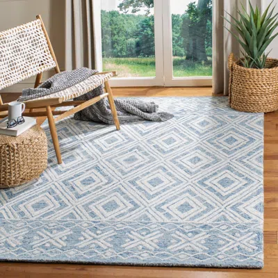 Safavieh Micro-loop Hand Made Area Rug, Blue / Ivory Bohemian Style Non-shedding In Blue