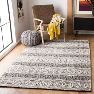 Safavieh Natura Hand Made Area Rug, Silver Bohemian Style Non-shedding In Gray