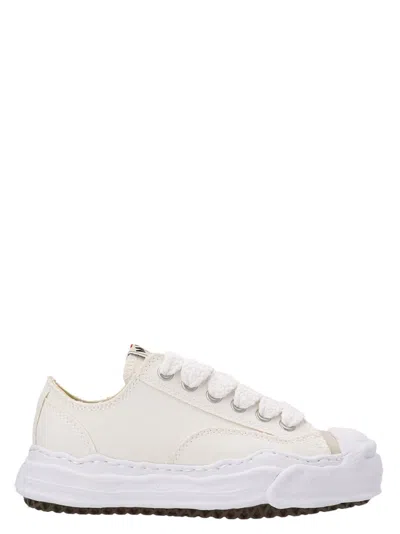 Miharayasuhiro Peterson23 Distressed Sneakers In White