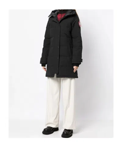 Canada Goose Mid-length Padded Coat With Detachable Hood And Quilted Design In Black