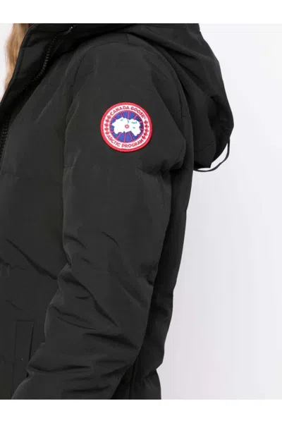 Canada Goose Mid-length Padded Coat With Detachable Hood And Quilted Design In Black