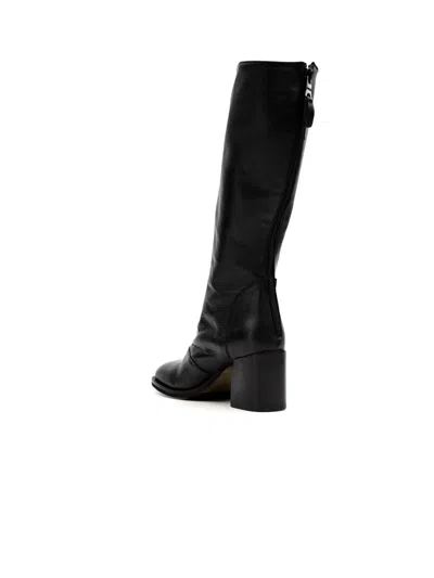 Zoe Boots In Black