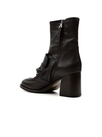 Zoe Boots In Black