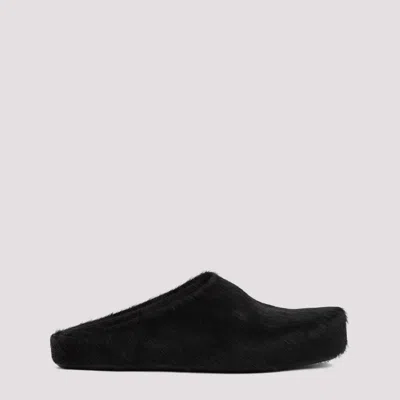 Marni Fussbet Fur Mules In Black