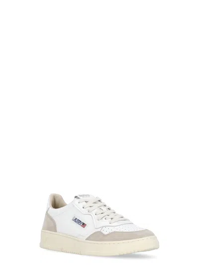 Autry Sneaker Tall With Classic Design And Comfortable Fit In White