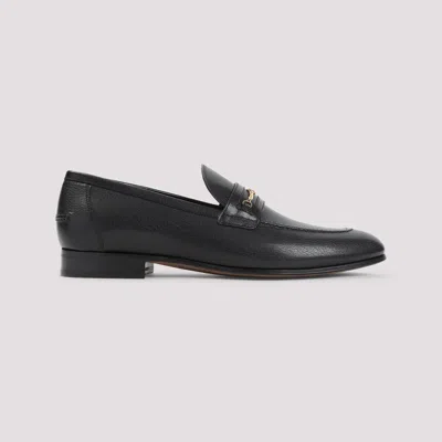 Valentino Garavani Vlogo Signautre Leather Loafers In Black