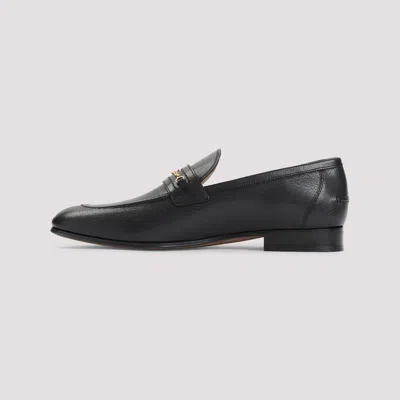Valentino Garavani Vlogo Signautre Leather Loafers In Black