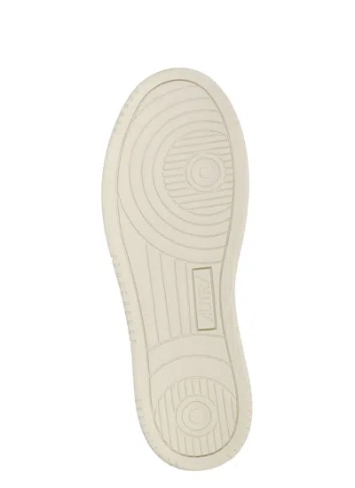 Autry Medalist Low Leather And Suede White And Powder Sneakers In Multi