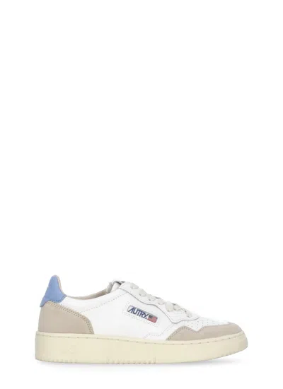 Autry Logo-patch Low-top Sneakers In White