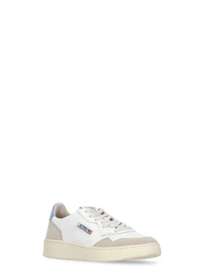 Autry Logo-patch Low-top Sneakers In White