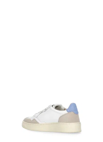Autry Logo-patch Low-top Sneakers In White