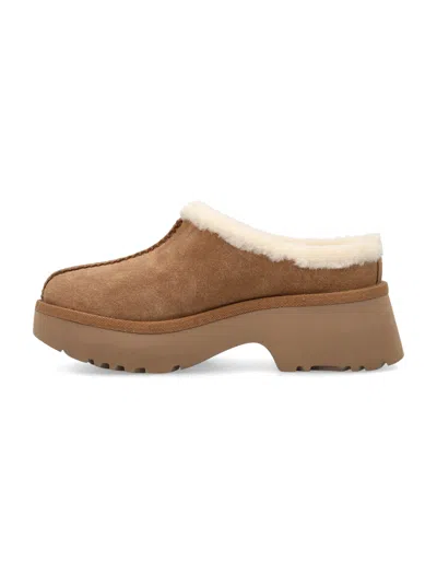 Ugg New Heights Clog In Brown