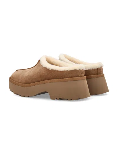 Ugg New Heights Clog In Brown