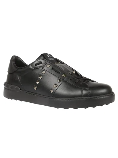 Valentino Garavani Rockstud Sneakers In Black