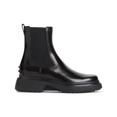 Tod's Chunky Sole Ankle Boots With Elastic Panels In Black