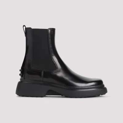 Tod's Chunky Sole Ankle Boots With Elastic Panels In Black