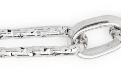 Nordstrom Rack Textured Paperclip Chain Necklace In Metallic