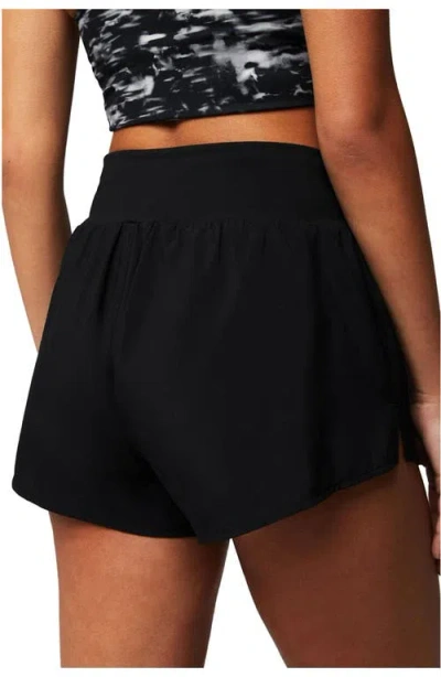 Fabletics Sun Chaser 3" Short In Black