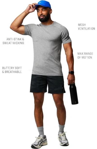 Fabletics The Training Day Tee In Gray