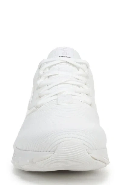Ryka Rykä Devotion X 2 Walking Shoe In White