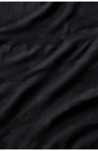 Fabletics The Training Day Tee In Black