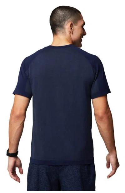 Fabletics The Training Day Tee In Blue