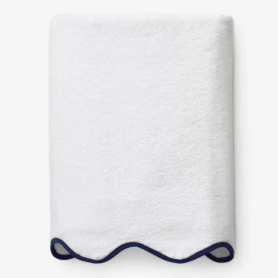 The Company Store Scalloped Edge Bath Sheet In Multi