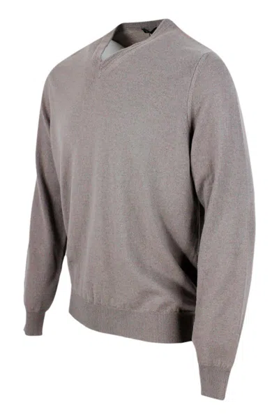 Colombo Sweaters