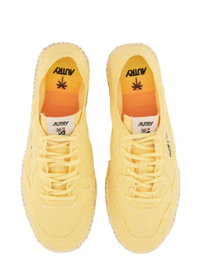 Autry Espadrillas Low Wom Can Can Pastyell In Yellow