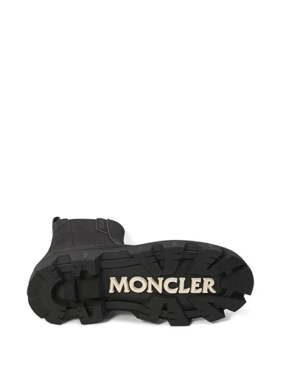 Moncler Peak City Nubuck Chelsea Boots In Black