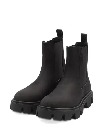 Moncler Peak City Nubuck Chelsea Boots In Black