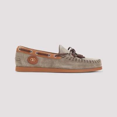 Valentino Garavani Palm Avenue Crust Leather Boat Shoes In Brown