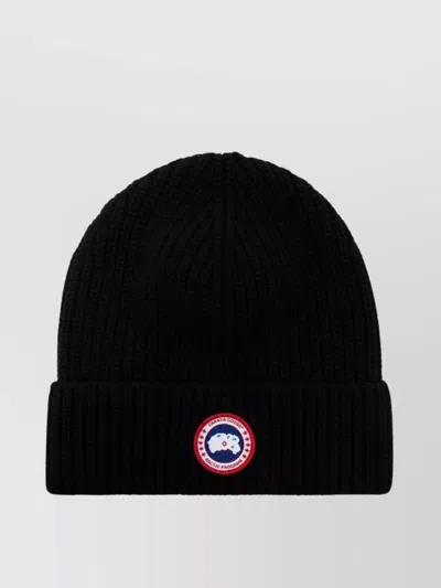 Canada Goose Ribbed Black Merino Wool Toque With Contrast Emblem In Black