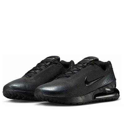 Nike Air Max Phoenix Sneakers In Black