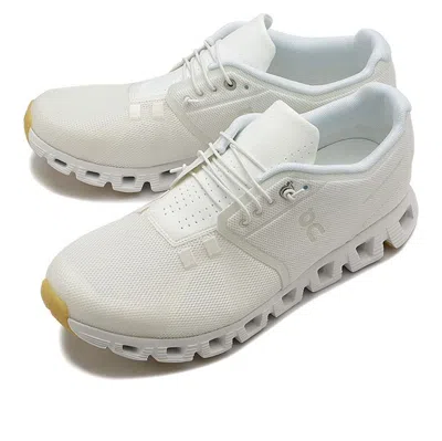 On Cloud 6 Panelled Mesh Sneakers In White