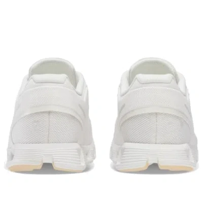 On Cloud 6 Panelled Mesh Sneakers In White