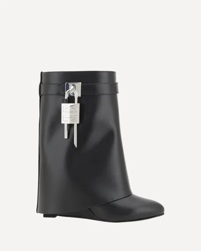 Givenchy Shark Lock Leather Ankle Boots In Black