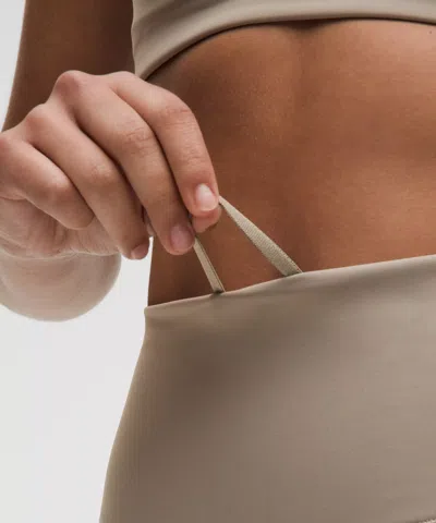 Lululemon Wunder Train High-rise Short 6"