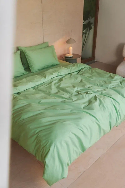 Bed Threads Organic Cotton Percale Sheet Set In Apple At Urban Outfitters In Green