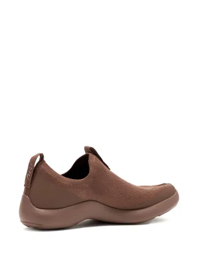 Tabi Footwear Split-toe Slip-on Sneakers In Brown