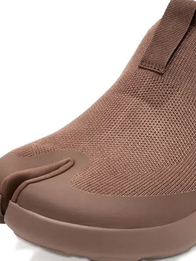 Tabi Footwear Split-toe Slip-on Sneakers In Brown