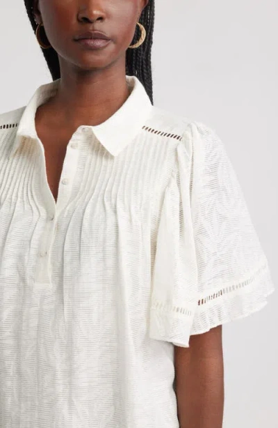 Treasure & Bond Flutter Sleeve Popover Top In White